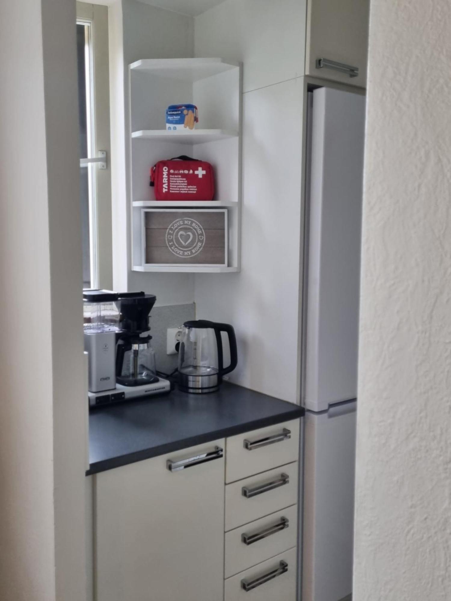Kompakti Yksioe Numero 12 Pienkerrostalossa Apartment Pori